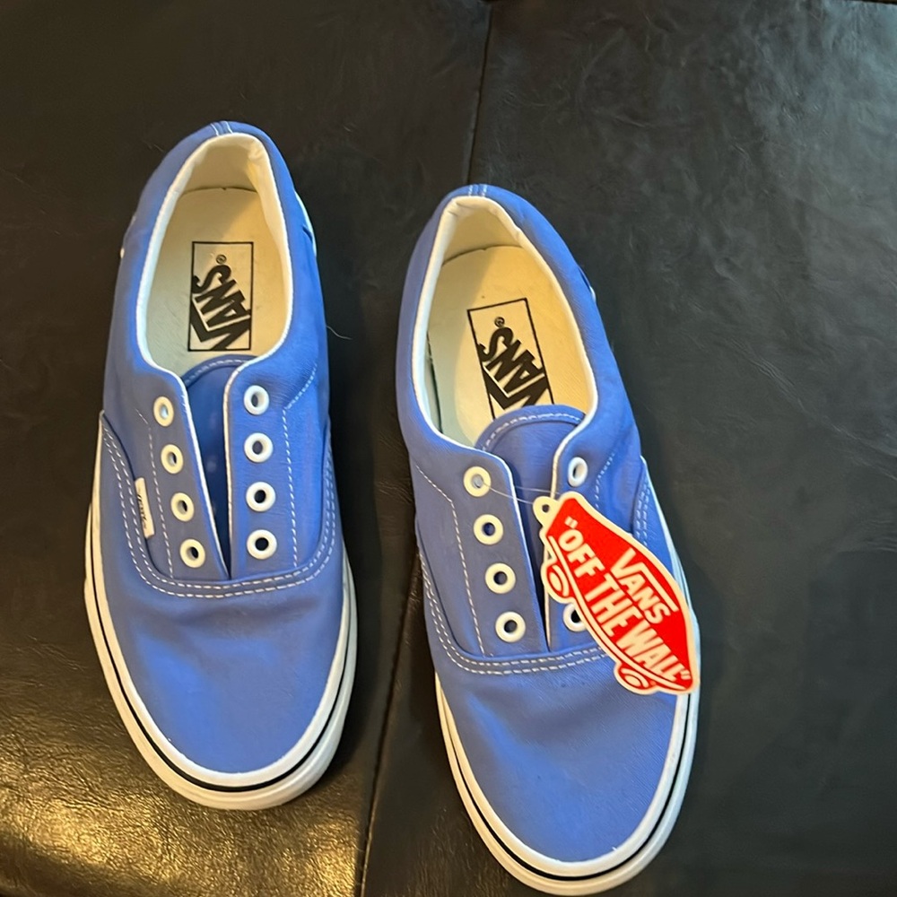 Brand new, never worn Vans premium authentic shoes